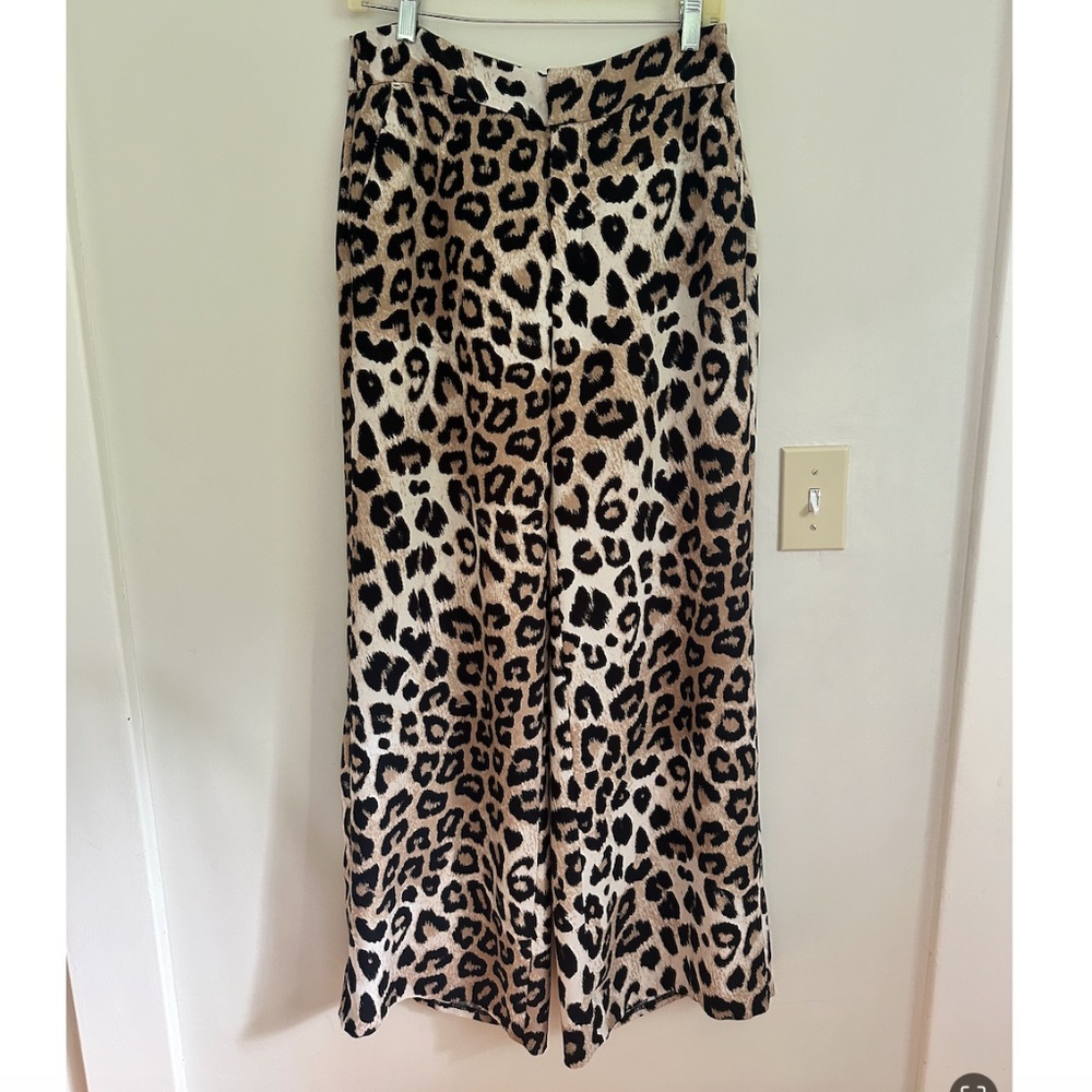 Banana Republic Leopard Print Flowy Dress Pants, Size 4